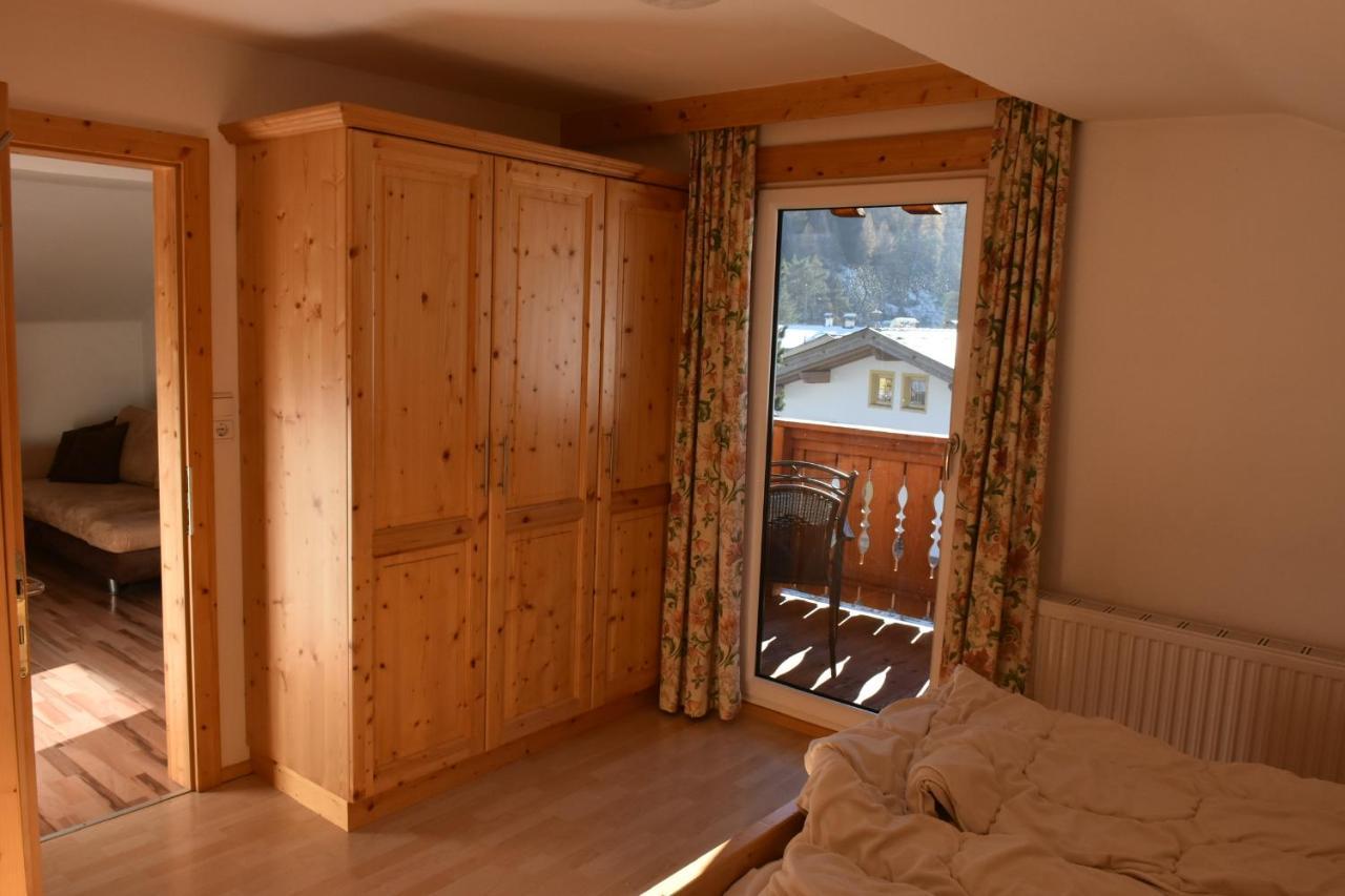 Auenhof Apartment Gschnitz Bagian luar foto