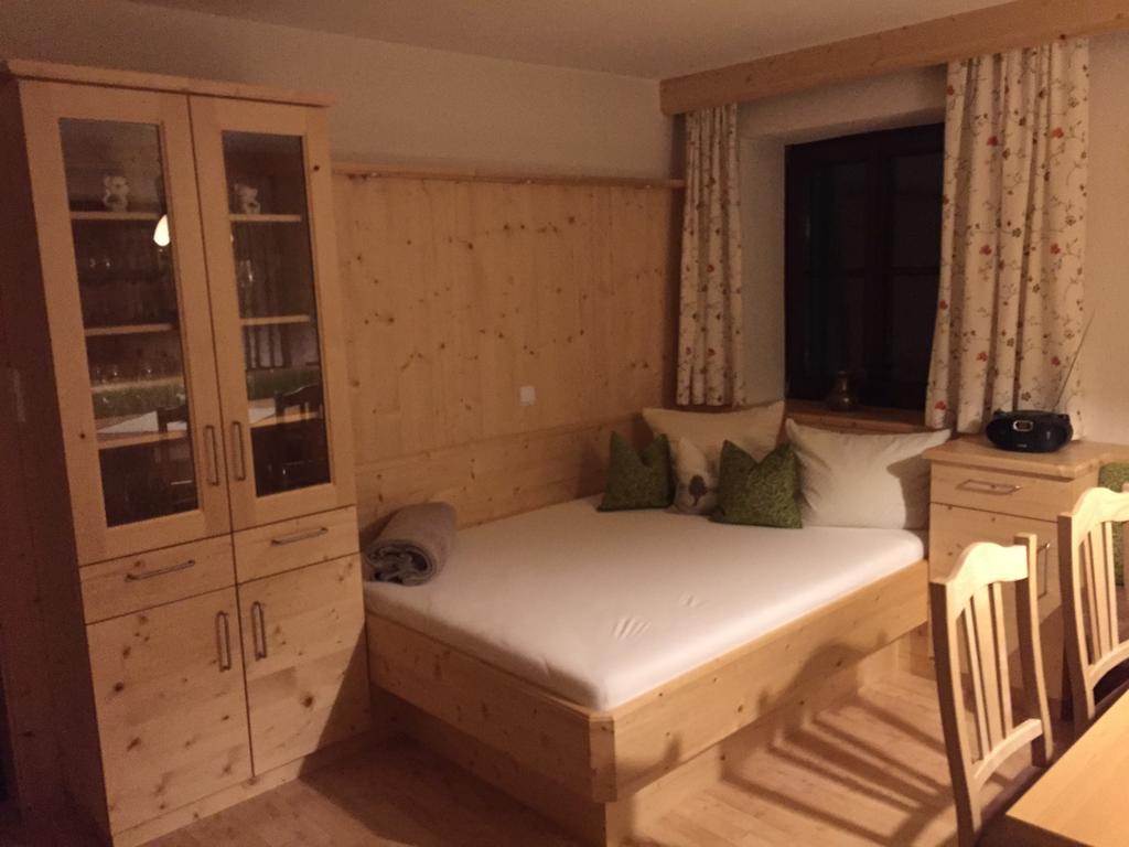Auenhof Apartment Gschnitz Bagian luar foto